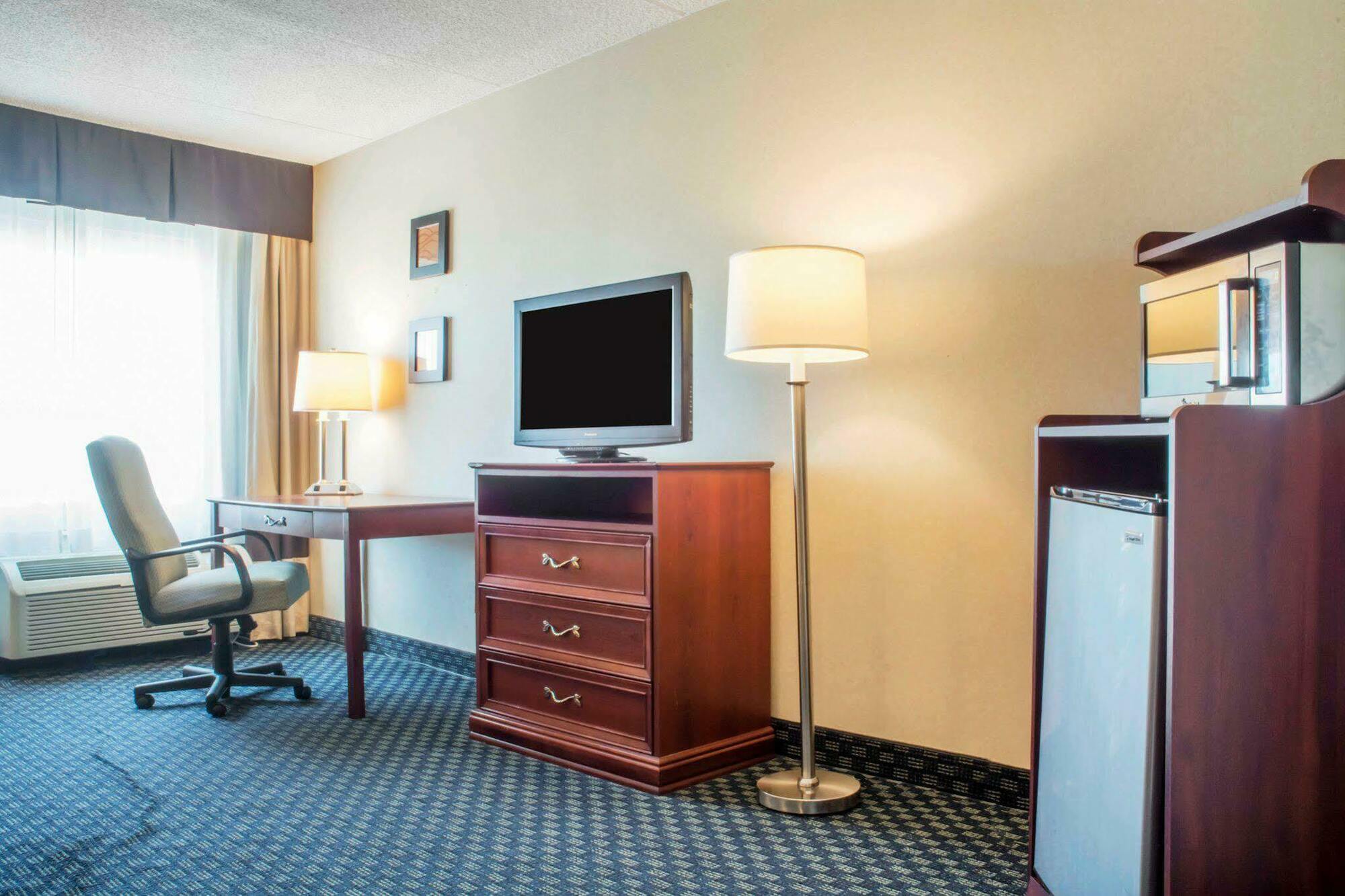 Hammock Hotel Rochester Niagara Falls Zewnętrze zdjęcie